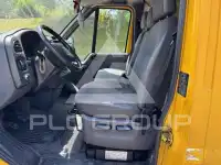 2004 Ford TRANSIT