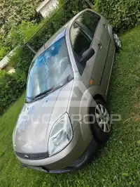 2004 Ford FIESTA