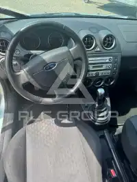 2004 Ford FIESTA