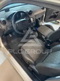 2004 Ford FIESTA