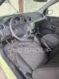 2004 Ford FIESTA