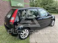 2004 Ford FIESTA