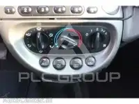 2004 Ford KA