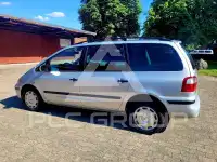 2004 Ford GALAXY