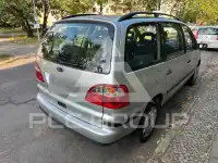 2004 Ford GALAXY