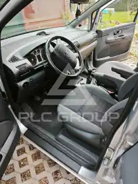 2004 Ford GALAXY