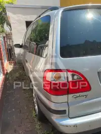 2004 Ford GALAXY