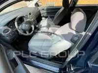 2004 Ford FOCUS