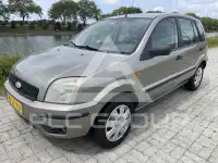 2004 Ford FUSION