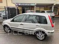 2004 Ford FUSION