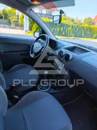 2004 Ford FUSION