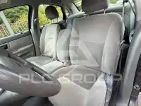 2004 Ford TAURUS