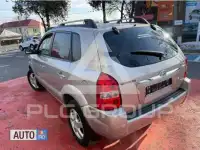 2004 Hyundai Tucson
