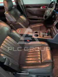 2004 Volkswagen PHAETON