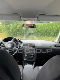 2004 Volkswagen GOLF