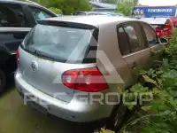 2004 Volkswagen GOLF
