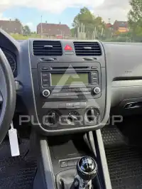 2004 Volkswagen GOLF