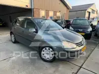 2004 Volkswagen GOLF