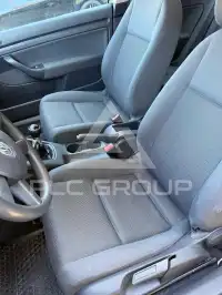 2004 Volkswagen GOLF