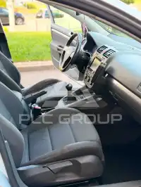 2004 Volkswagen GOLF