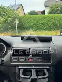 2004 Volkswagen GOLF