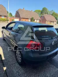 2004 Volkswagen GOLF