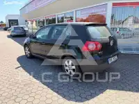2004 Volkswagen GOLF