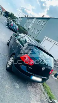 2004 Volkswagen GOLF