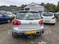 2004 Volkswagen GOLF