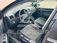 2004 Volkswagen GOLF