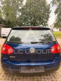 2004 Volkswagen GOLF