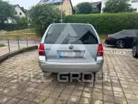 2004 Volkswagen GOLF
