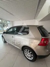 2004 Volkswagen GOLF