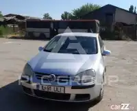 2004 Volkswagen GOLF