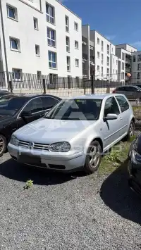 2004 Volkswagen GOLF
