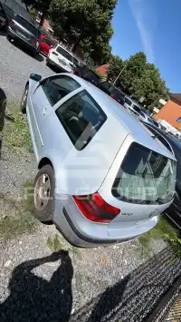 2004 Volkswagen GOLF