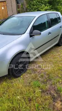 2004 Volkswagen GOLF