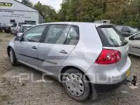 2004 Volkswagen GOLF