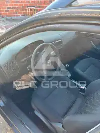 2004 Volkswagen GOLF