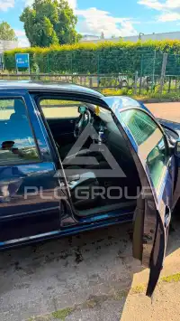 2004 Volkswagen GOLF