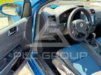 2004 Volkswagen GOLF