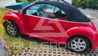 2004 Volkswagen BEETLE