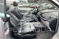 2004 Volkswagen BEETLE