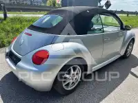 2004 Volkswagen BEETLE