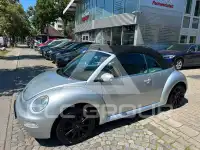 2004 Volkswagen BEETLE