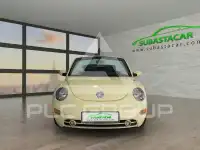 2004 Volkswagen BEETLE