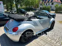 2004 Volkswagen BEETLE