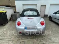 2004 Volkswagen BEETLE