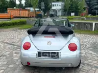 2004 Volkswagen BEETLE