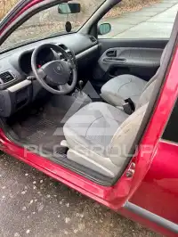 2004 Renault Clio